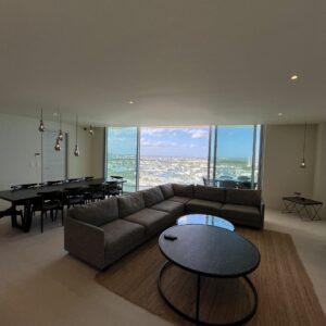 SLS HOTEL & RESIDENCES